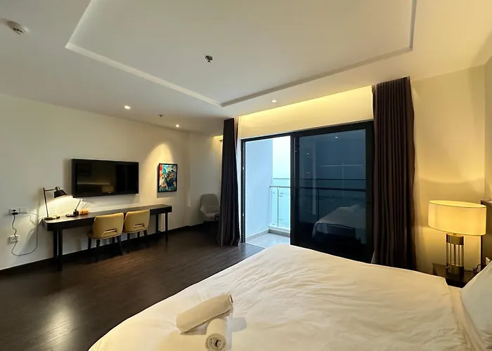 Sapphire Aurora 3* Ha Long