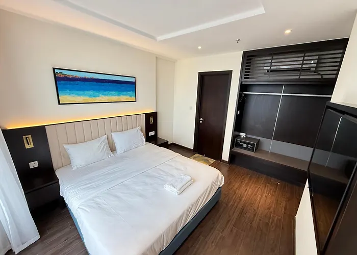 Sapphire Aurora 3*